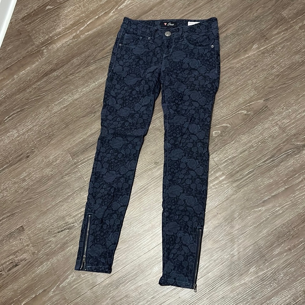 Guess Floral Mid-Rise Jeggings